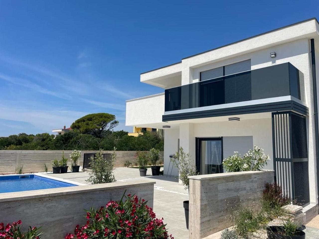 Rimac Apartments Novalja Exterior foto